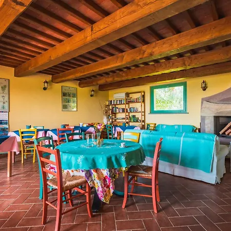 ベッド・アンド・ブレックファスト Borgo De Salaioli 3*