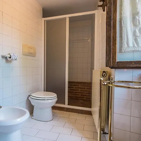 Borgo De Salaioli ベッド・アンド・ブレックファスト スカンサーノ