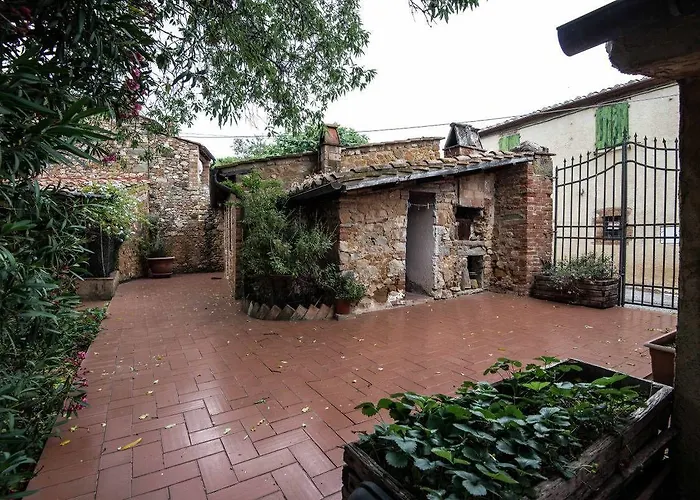 ベッド・アンド・ブレックファスト Borgo De Salaioli 3*